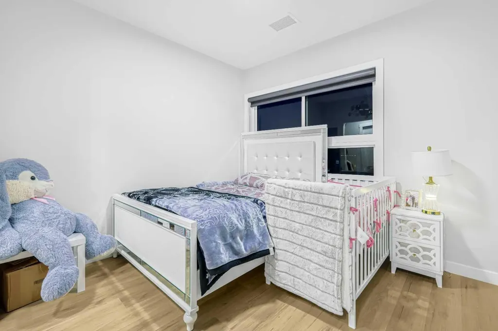 151 Skyview Bay NE Calgary AB T3N1N6