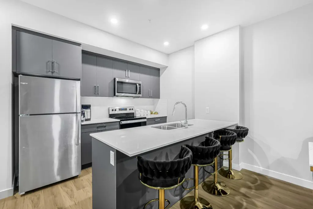 151 Skyview Bay NE Calgary AB T3N1N6