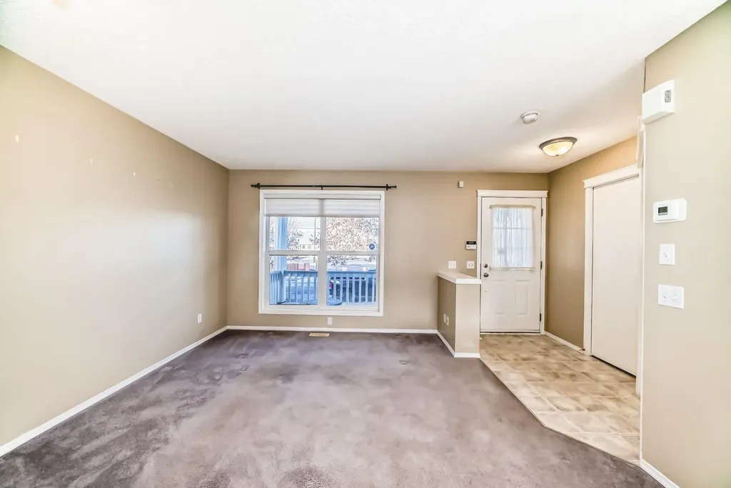 240 Prestwick Way SE Calgary AB T2Z 2Z5