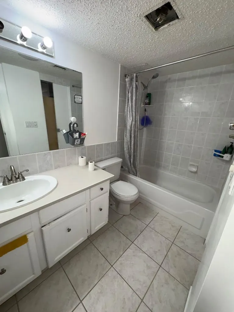511 56 Avenue SW Calgary AB T2V 0G6