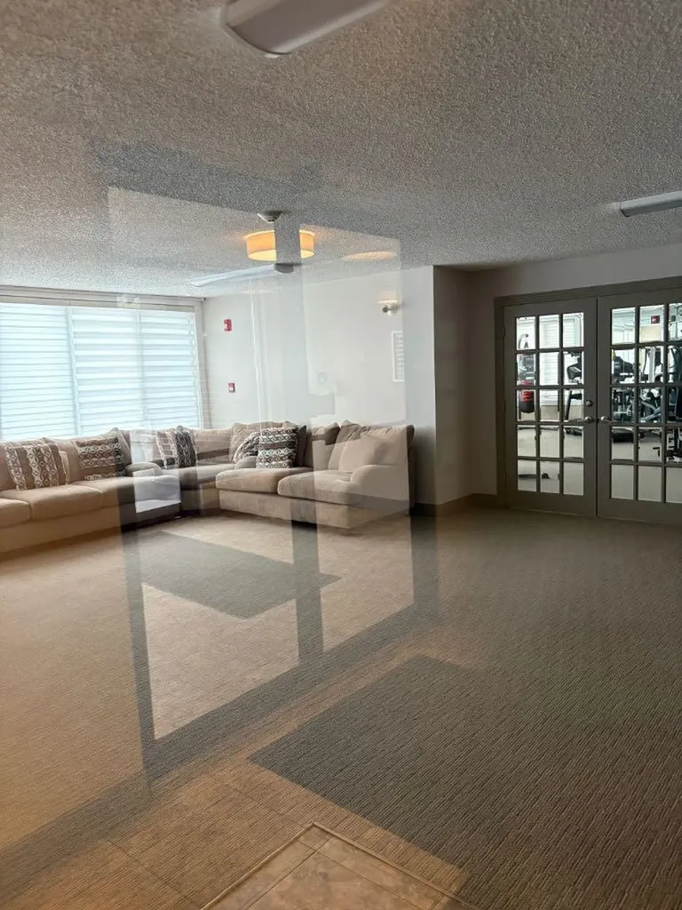 511 56 Avenue SW Calgary AB T2V 0G6