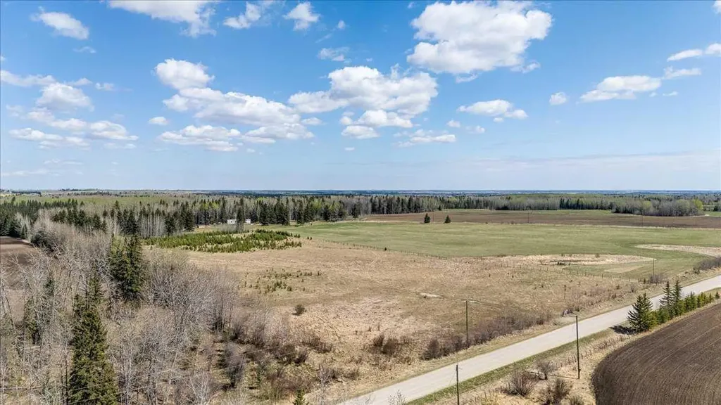 51038 Township Road 36-0a Rural Clearwater County AB T0M 0M0