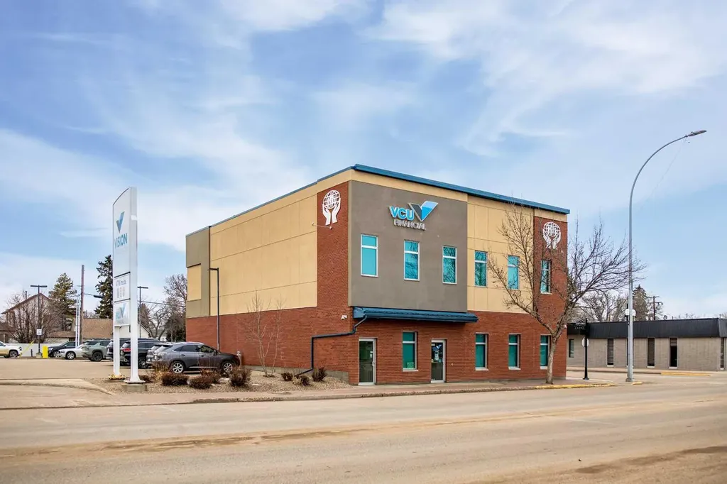 522 10 Street Wainwright AB T9W 1P4