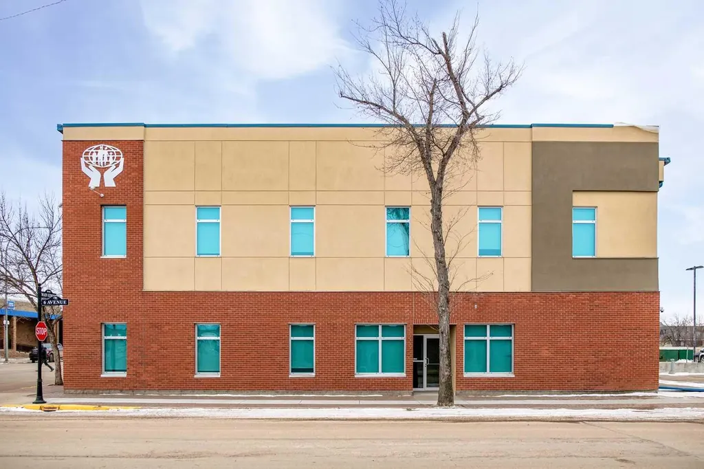 522 10 Street Wainwright AB T9W 1P4