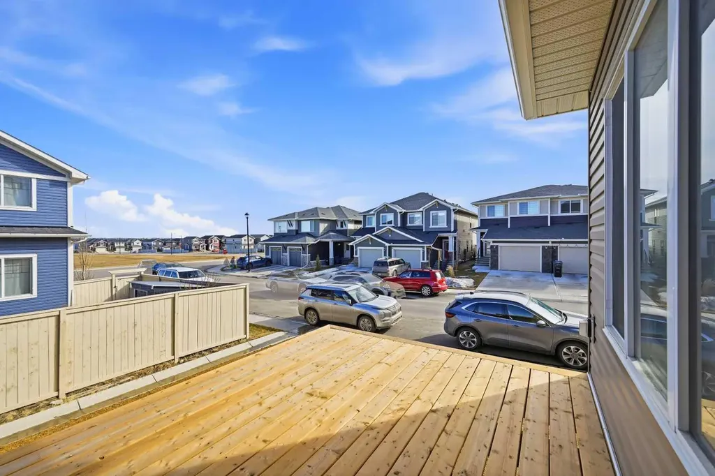 1448 Bayview Point SW Airdrie AB T4B 5K2