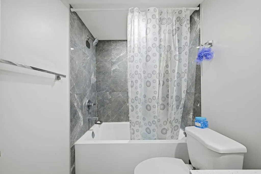 1448 Bayview Point SW Airdrie AB T4B 5K2