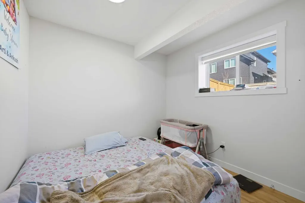 1448 Bayview Point SW Airdrie AB T4B 5K2