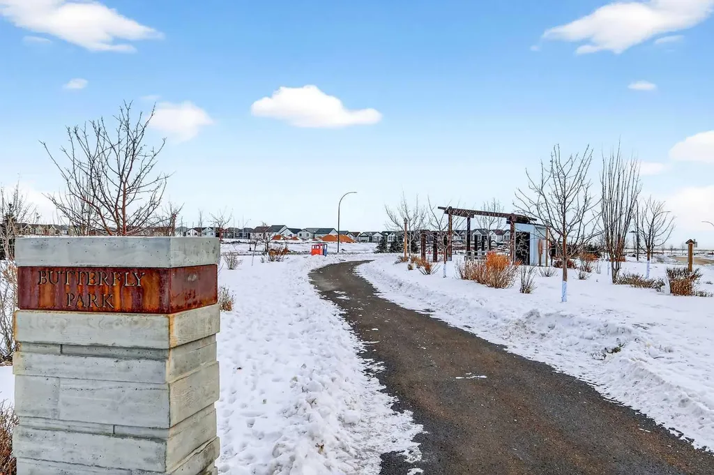 1750 Rangeview Drive SE Calgary AB T3S 0X3