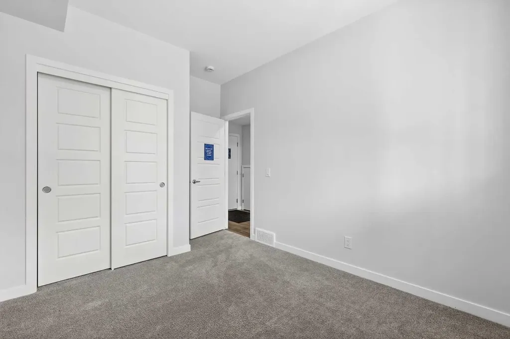 1750 Rangeview Drive SE Calgary AB T3S 0X3
