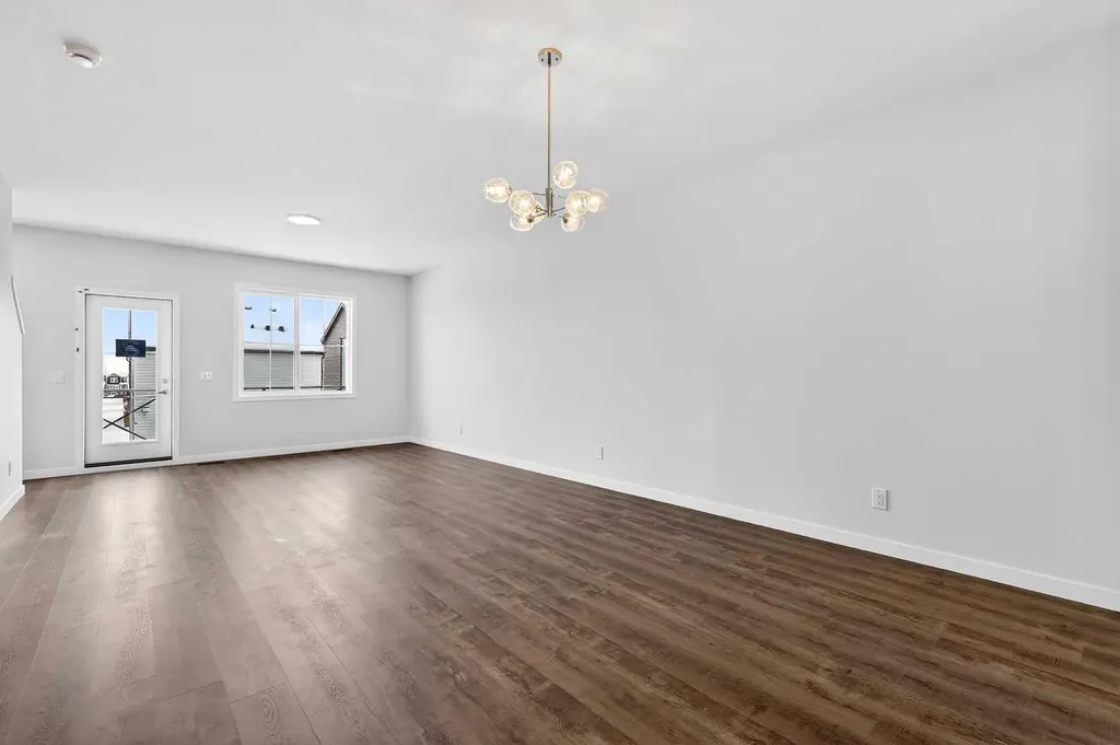 1750 Rangeview Drive SE Calgary AB T3S 0X3