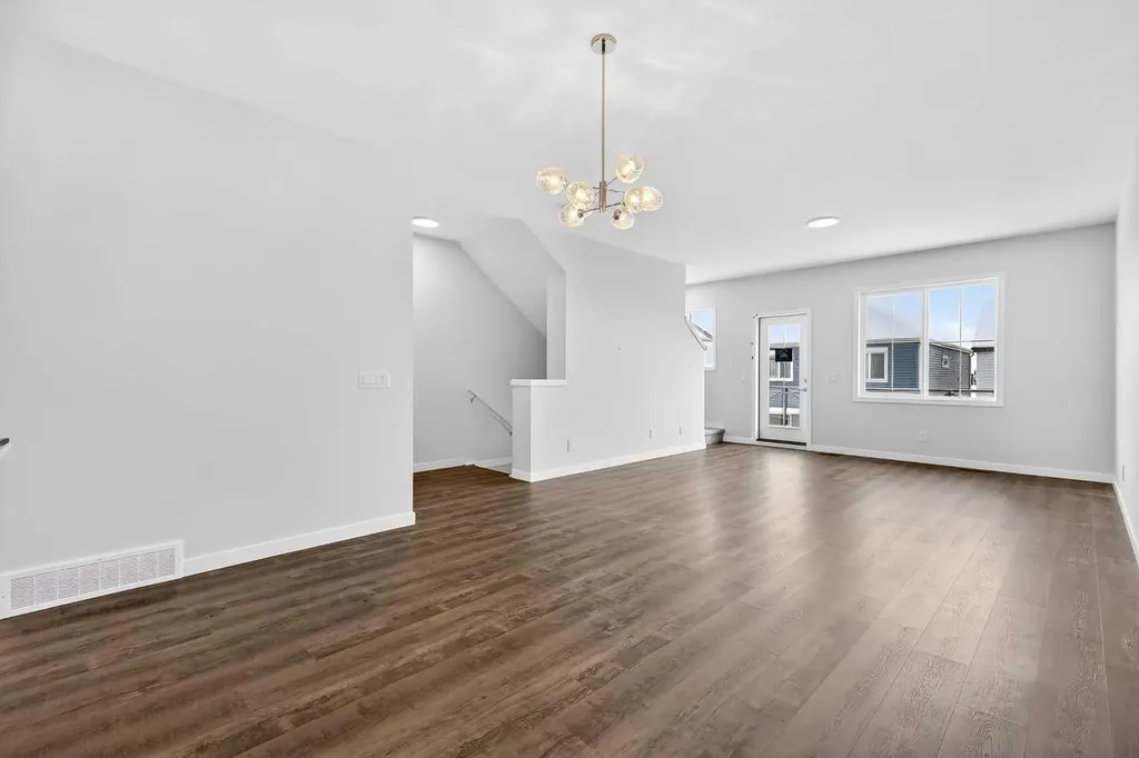 1750 Rangeview Drive SE Calgary AB T3S 0X3