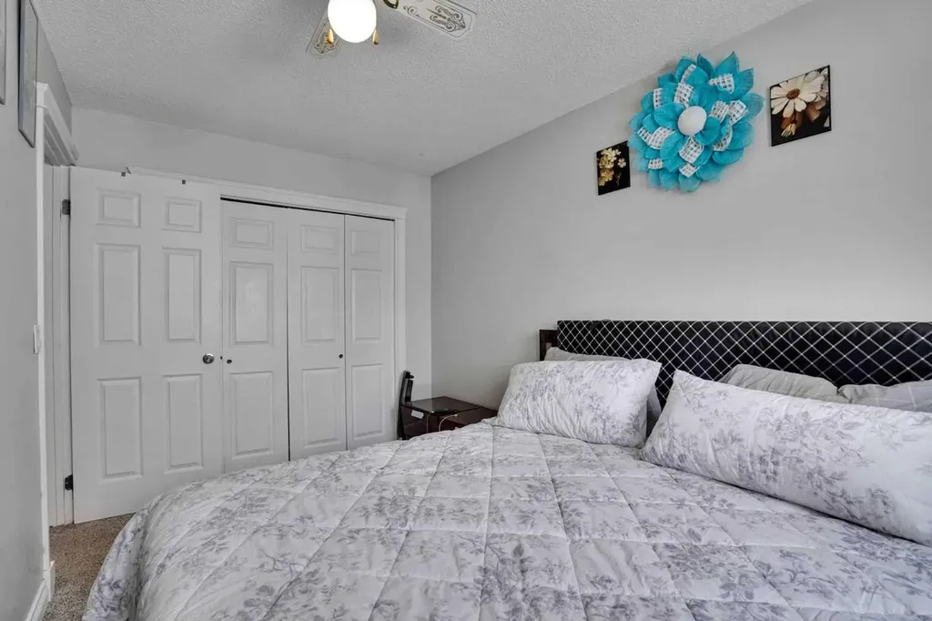 12 Templewood Drive NE Calgary AB T1Y4R7