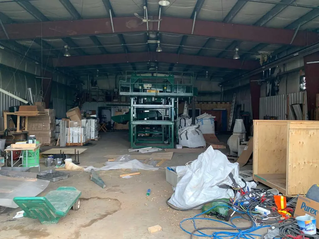 4931 48 Avenue Irma AB T0B 2H0