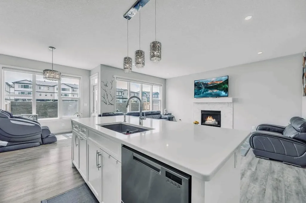 184 Cornerbrook Common NE Calgary AB T3N1L9