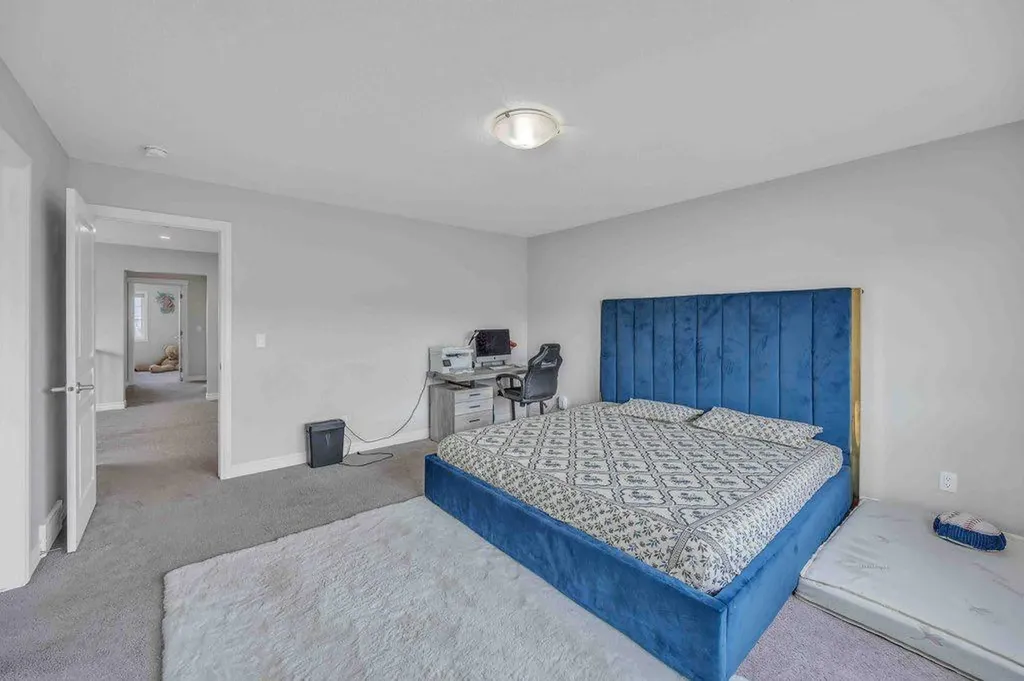 184 Cornerbrook Common NE Calgary AB T3N1L9