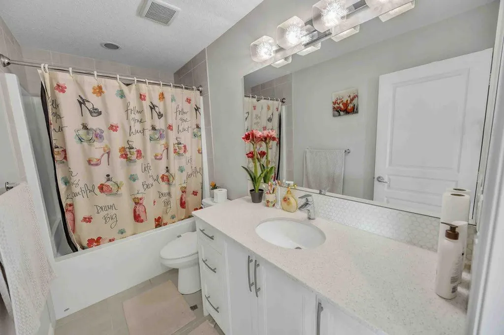 184 Cornerbrook Common NE Calgary AB T3N1L9