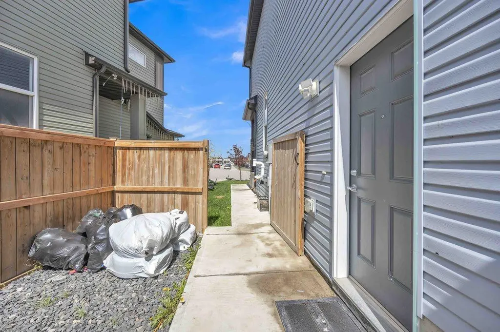 184 Cornerbrook Common NE Calgary AB T3N1L9