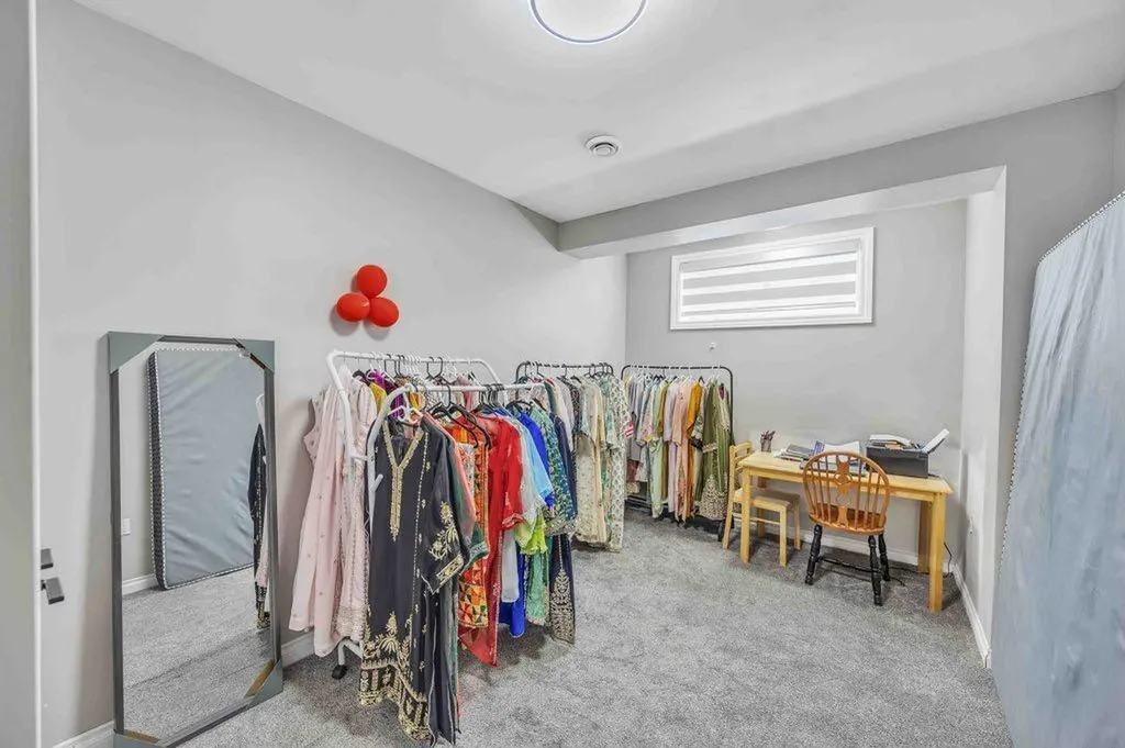 184 Cornerbrook Common NE Calgary AB T3N1L9