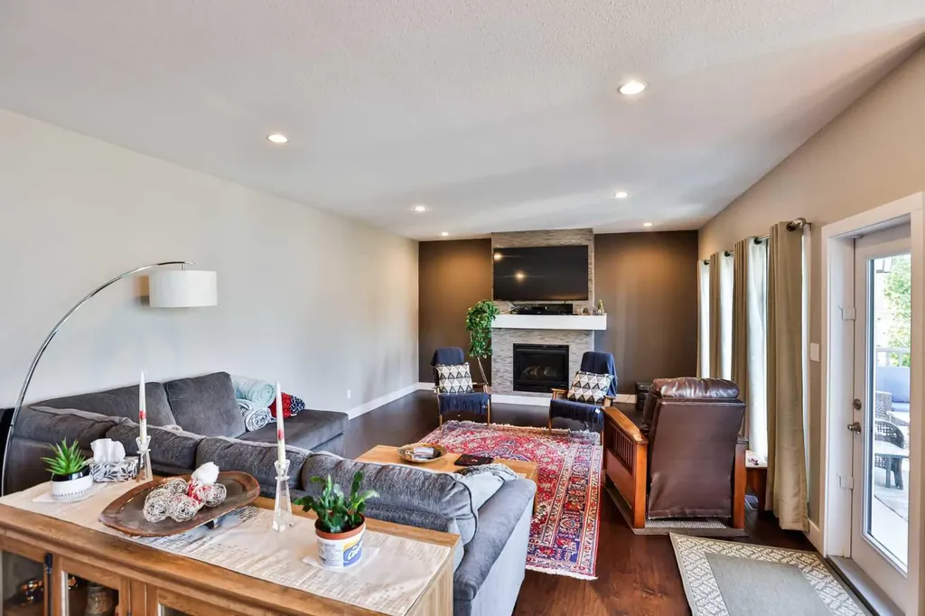 333 10b Street Nobleford AB T0L 1S0