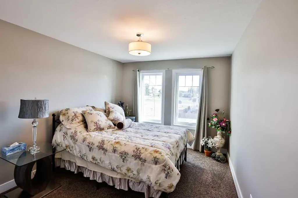 333 10b Street Nobleford AB T0L 1S0