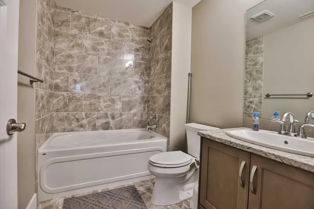 333 10b Street Nobleford AB T0L 1S0