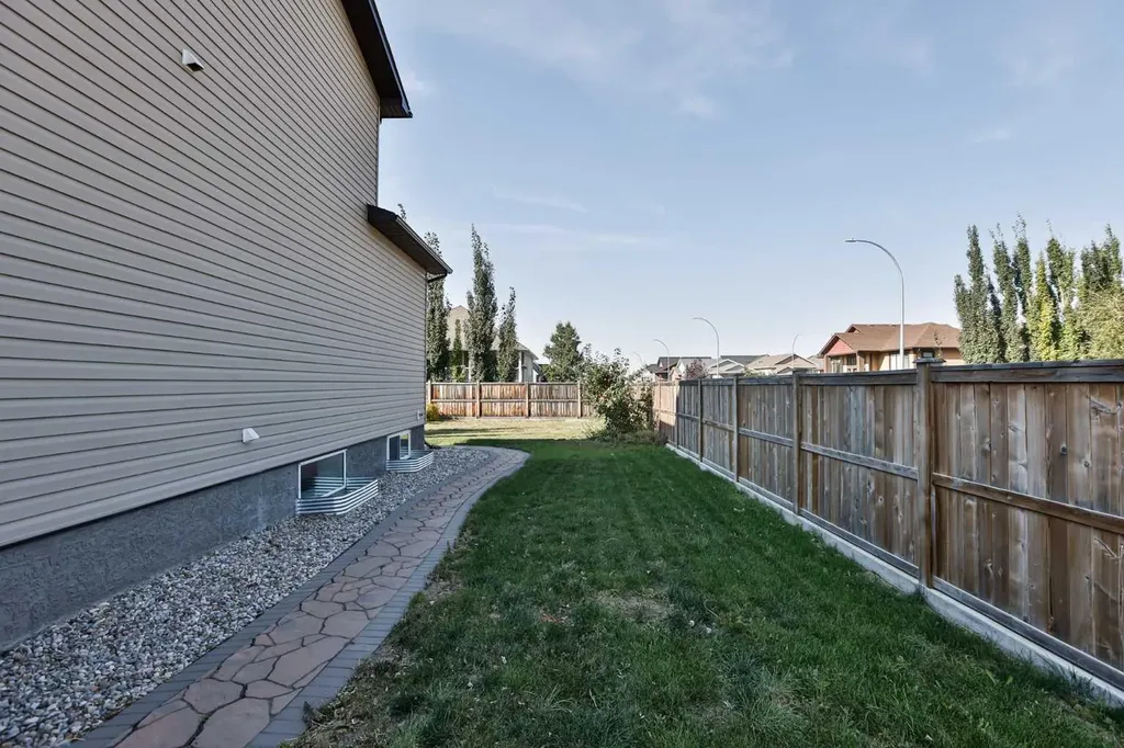 333 10b Street Nobleford AB T0L 1S0
