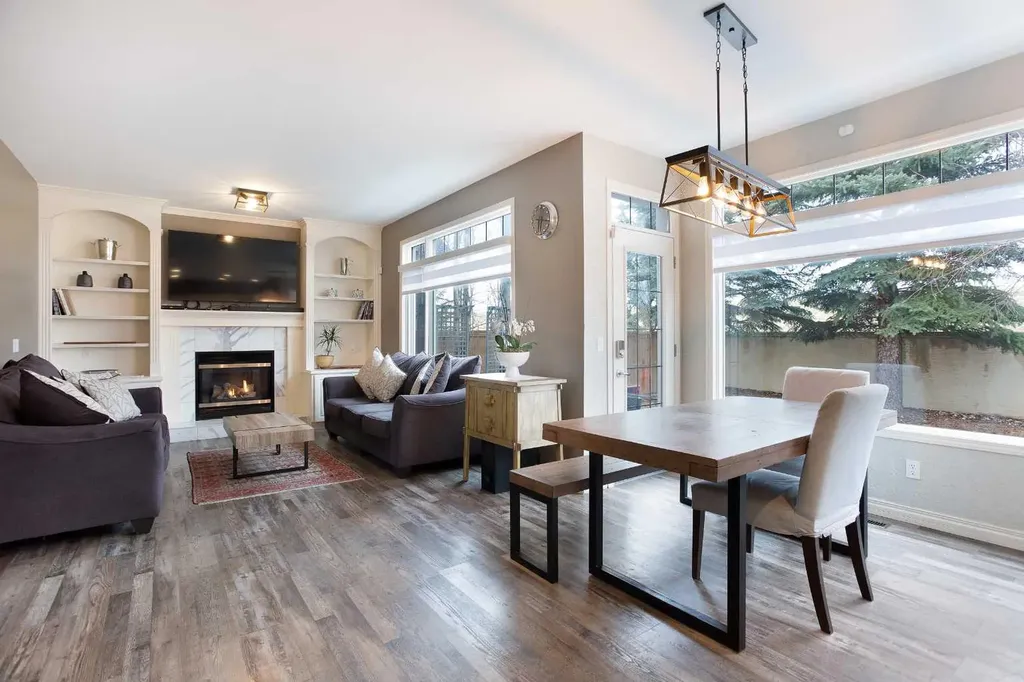 90 Discovery Ridge Road SW Calgary AB T3H 4R4