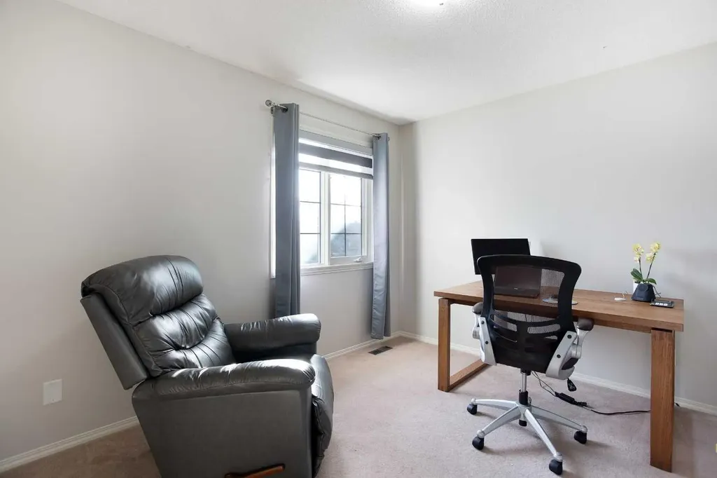 90 Discovery Ridge Road SW Calgary AB T3H 4R4