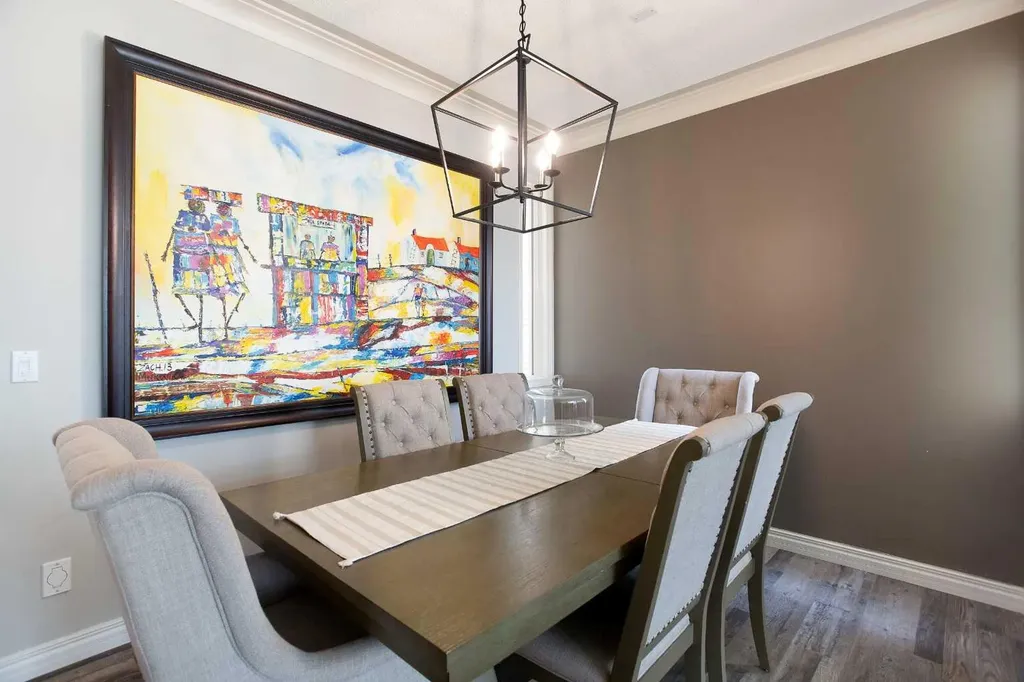 90 Discovery Ridge Road SW Calgary AB T3H 4R4