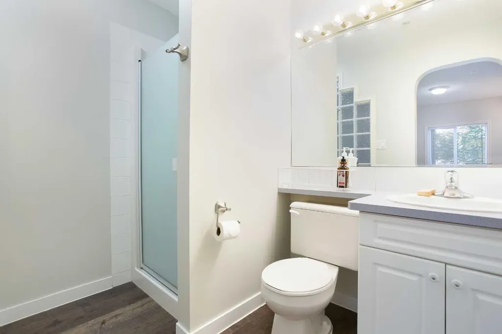 777 3 Avenue SW Calgary AB T2P 0G8