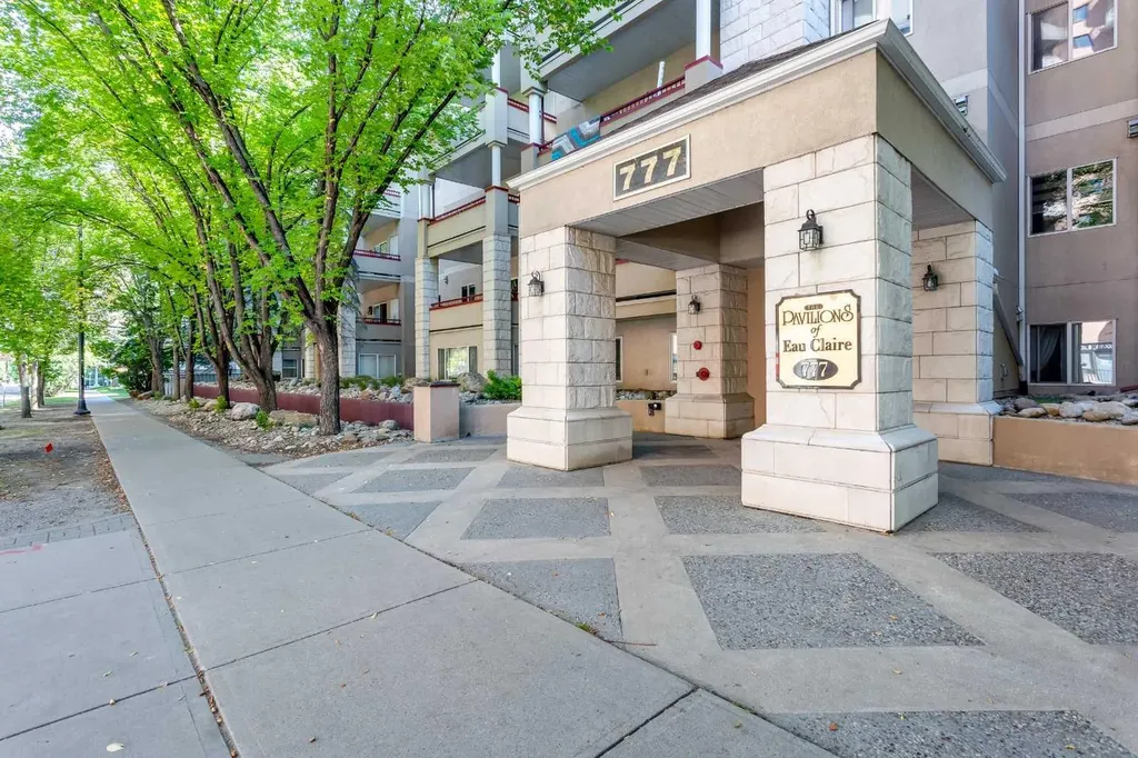 777 3 Avenue SW Calgary AB T2P 0G8