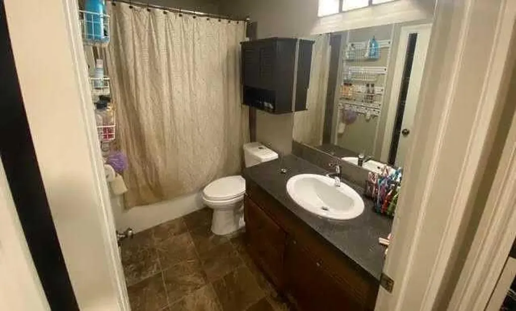 5722 45 Avenue Close Rocky Mountain House AB T4T 0B5