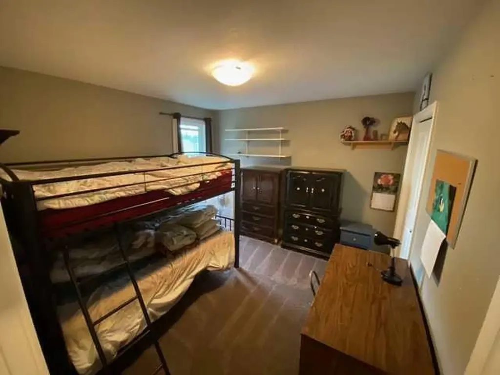5722 45 Avenue Close Rocky Mountain House AB T4T 0B5