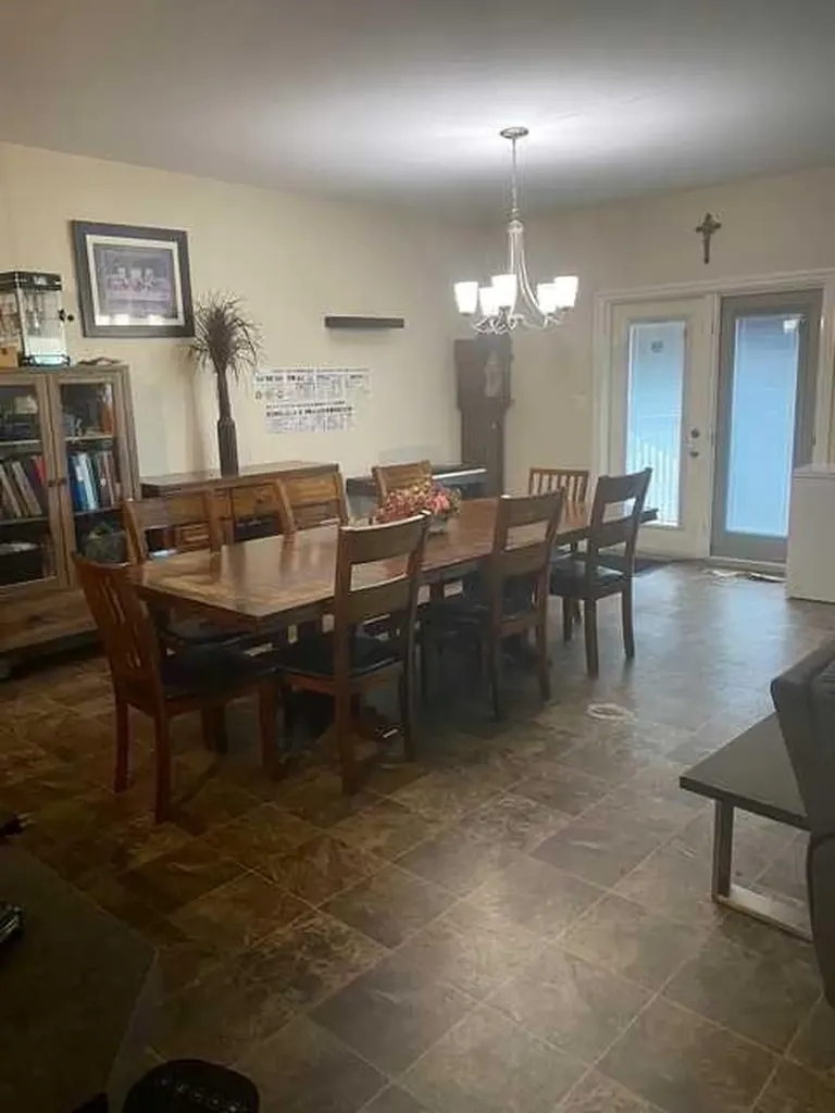 5722 45 Avenue Close Rocky Mountain House AB T4T 0B5