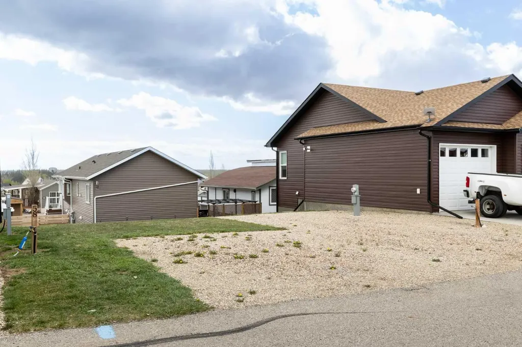25054 South Pine Lake Road Rural Red Deer County AB T0M 1S0