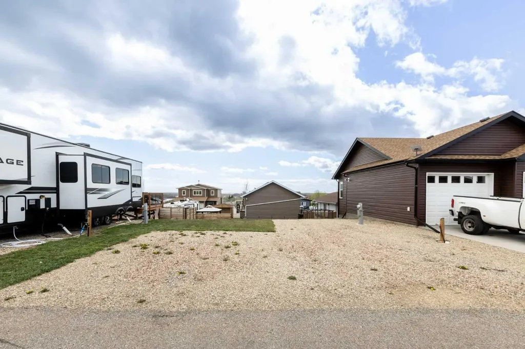 25054 South Pine Lake Road Rural Red Deer County AB T0M 1S0