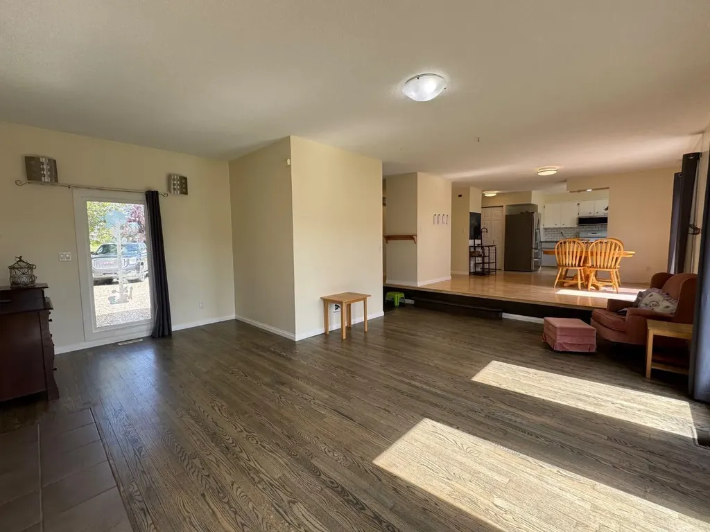 11721 103 Avenue Fairview AB T0H 1L0