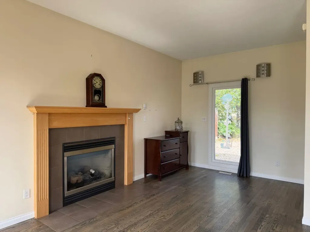 11721 103 Avenue Fairview AB T0H 1L0