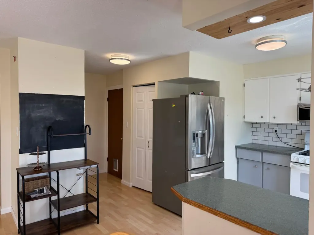 11721 103 Avenue Fairview AB T0H 1L0