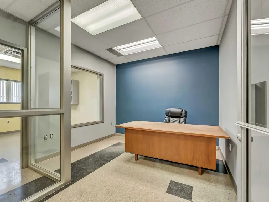 1782 32 Street SW Medicine Hat AB T1B 4A6
