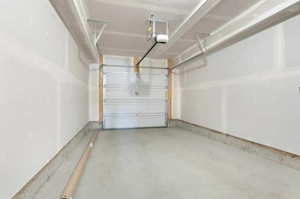 24 Rivercrest Drive Cochrane AB T4C 2C8