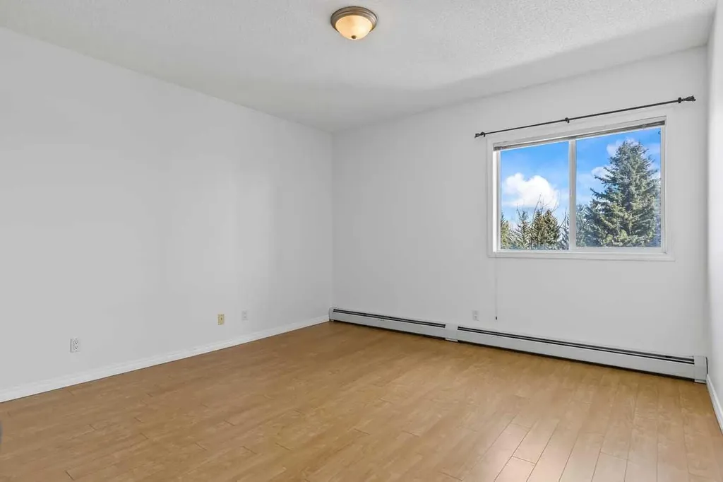 2022 Canyon Meadows Drive SE Calgary AB T2J 7H1