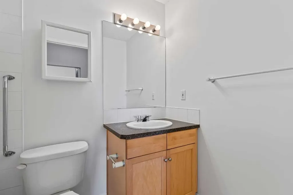 2022 Canyon Meadows Drive SE Calgary AB T2J 7H1