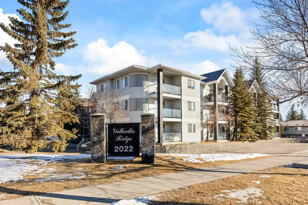 2022 Canyon Meadows Drive SE Calgary AB T2J 7H1