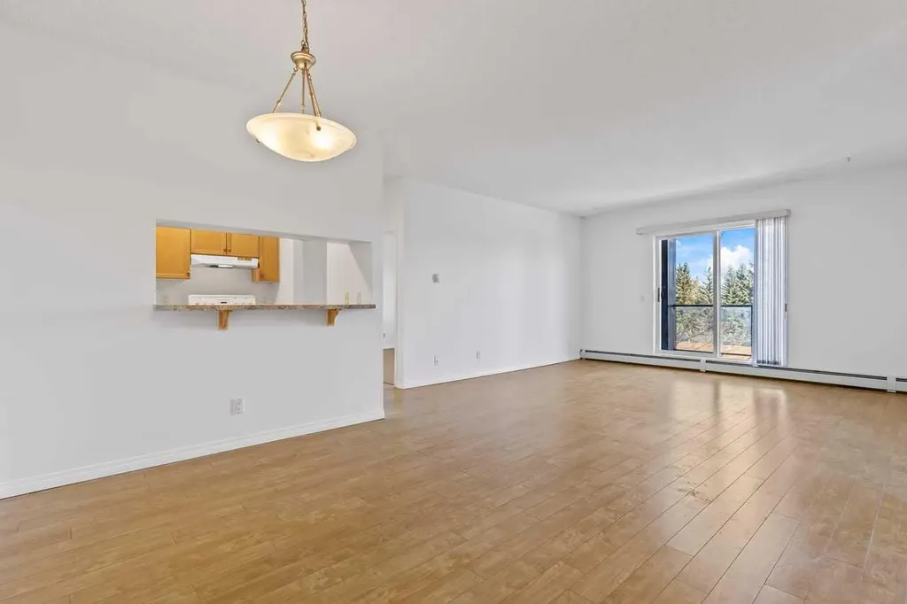 2022 Canyon Meadows Drive SE Calgary AB T2J 7H1