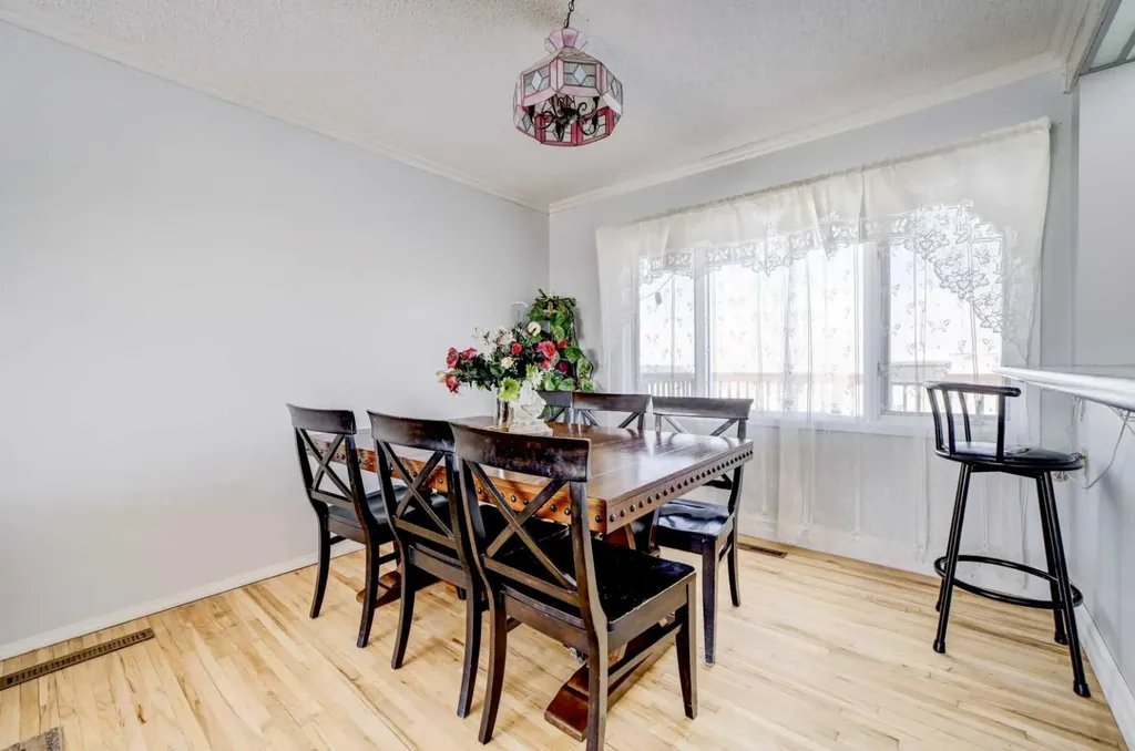 109 Argyle Street Granum AB T0L 1A0