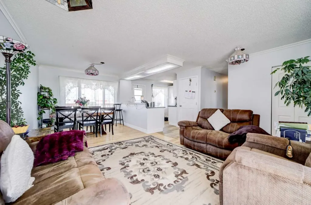 109 Argyle Street Granum AB T0L 1A0