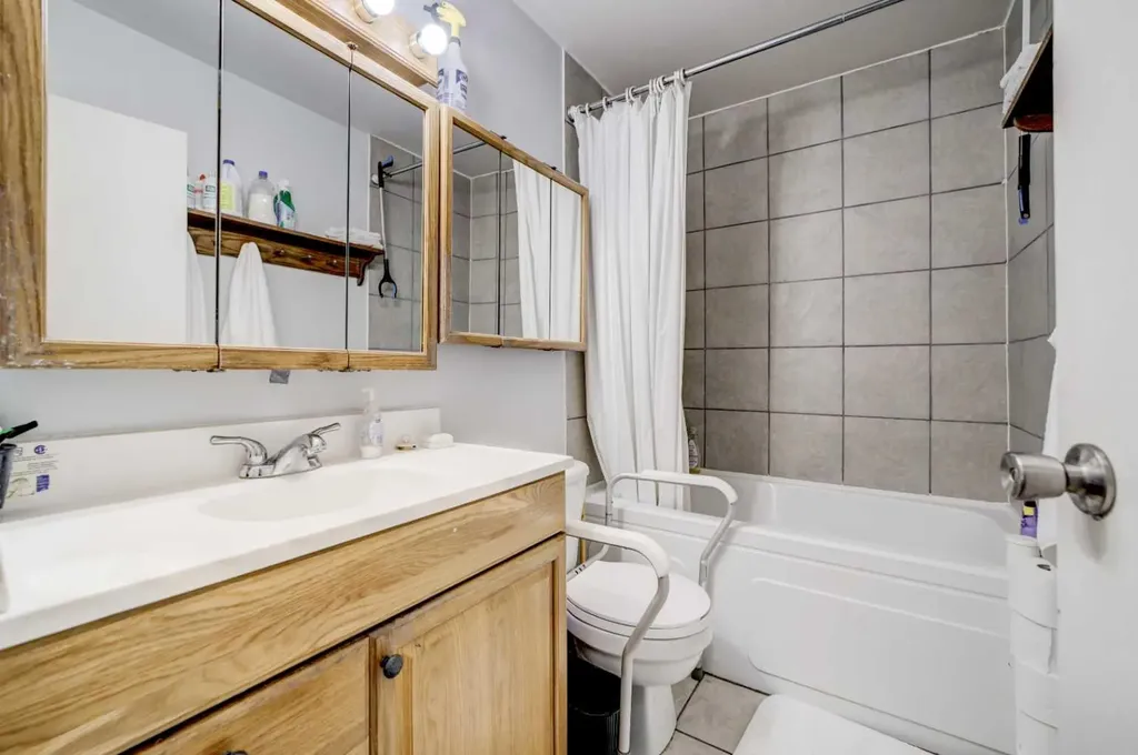 109 Argyle Street Granum AB T0L 1A0