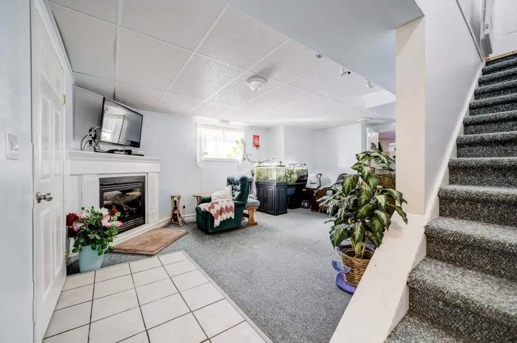109 Argyle Street Granum AB T0L 1A0