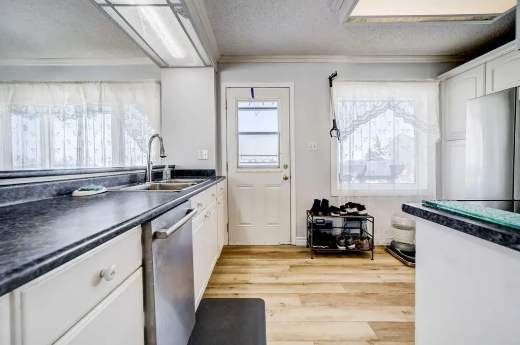 109 Argyle Street Granum AB T0L 1A0